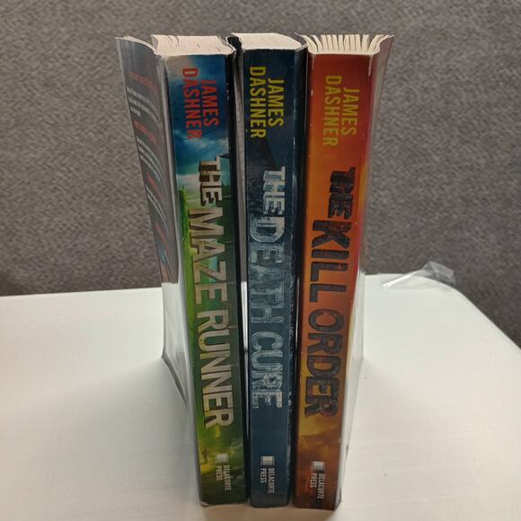 Maze Runner Series Lot (3) James Dashner Paperback Set - Picture 1 of 8